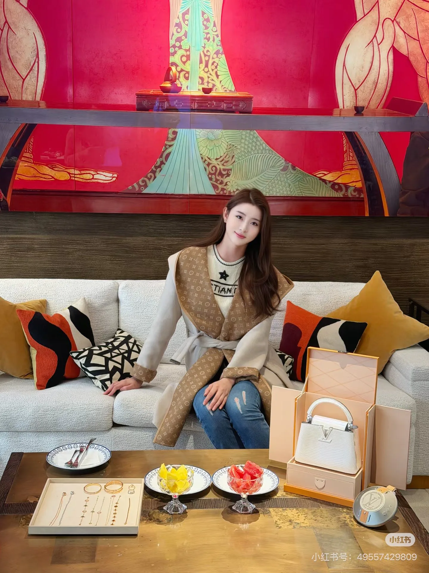 Пальто Женские Louis Vuitton 17913520