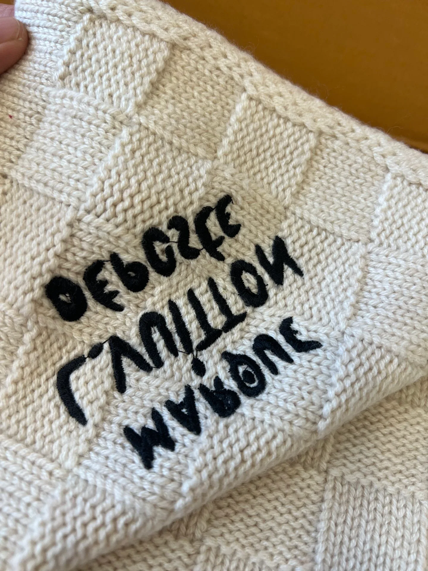 Шарфы Louis Vuitton 1640