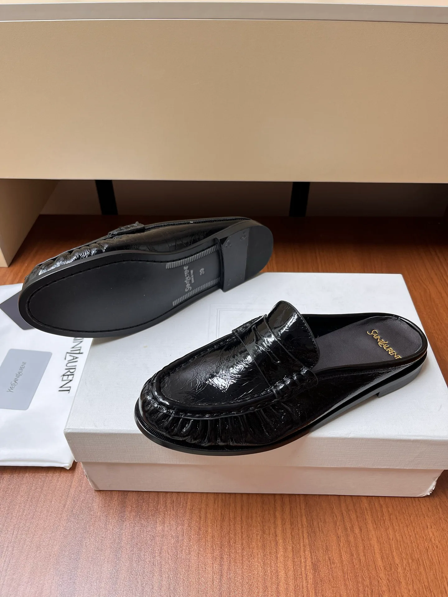 Лоферы И Мокасины Женские Saint Laurent 18037895