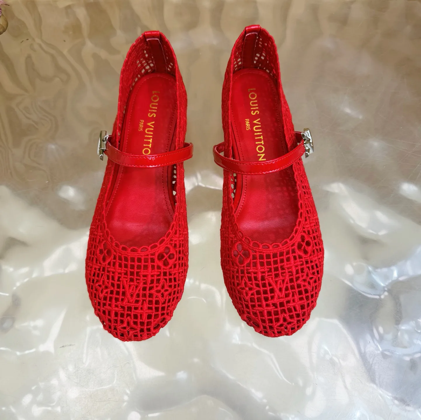 Туфли Женские Louis Vuitton 12859230