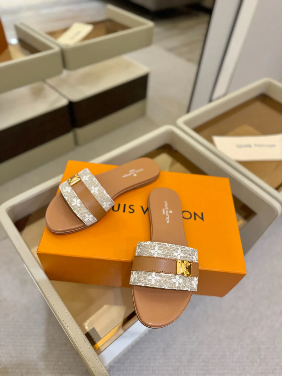 Сандалии Женские Louis Vuitton 9865336