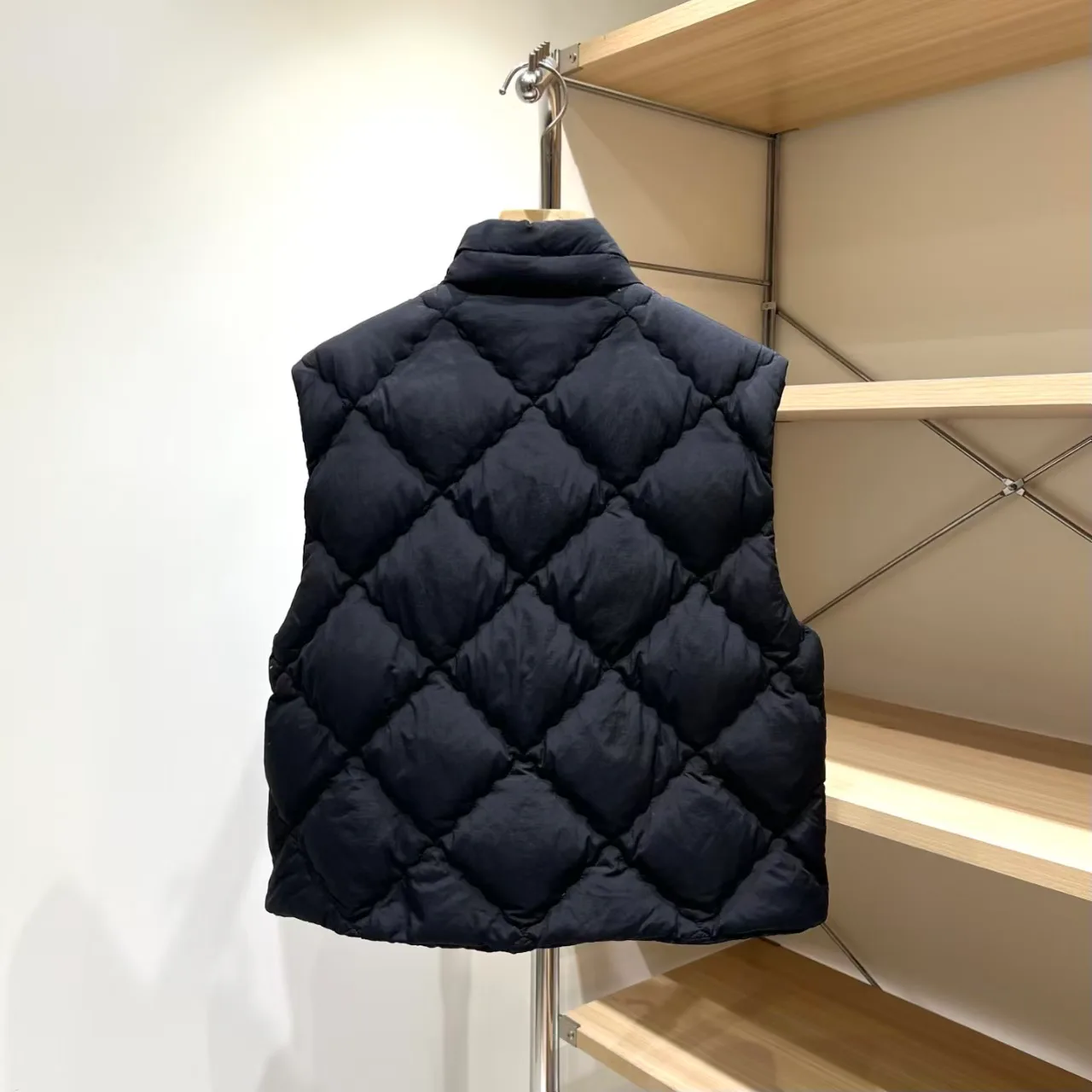 Жилеты Женские Moncler 18131409