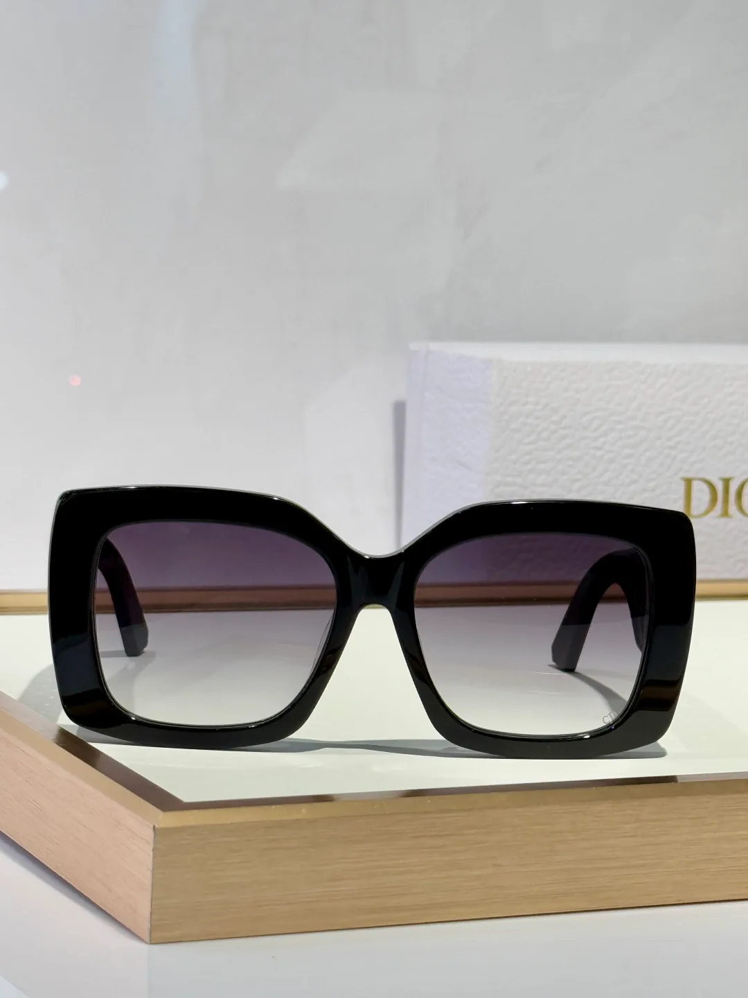 Очки Christian Dior 17070