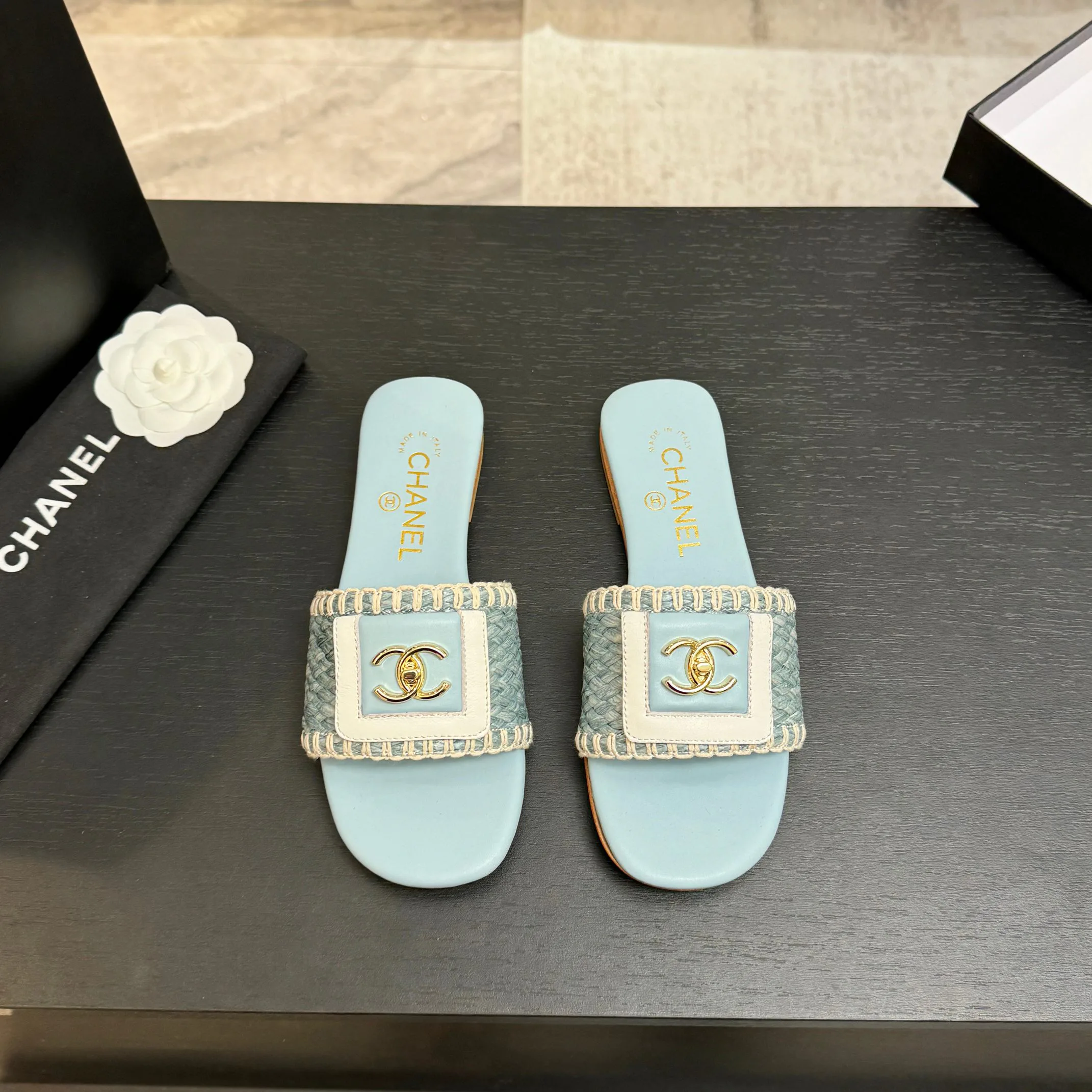 Шлепанцы Женские Chanel 2578929