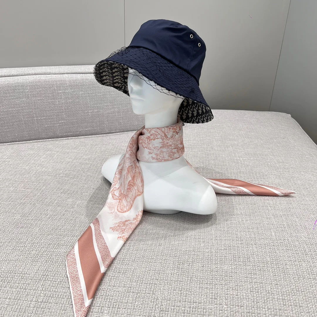 Платки Christian Dior 11148505