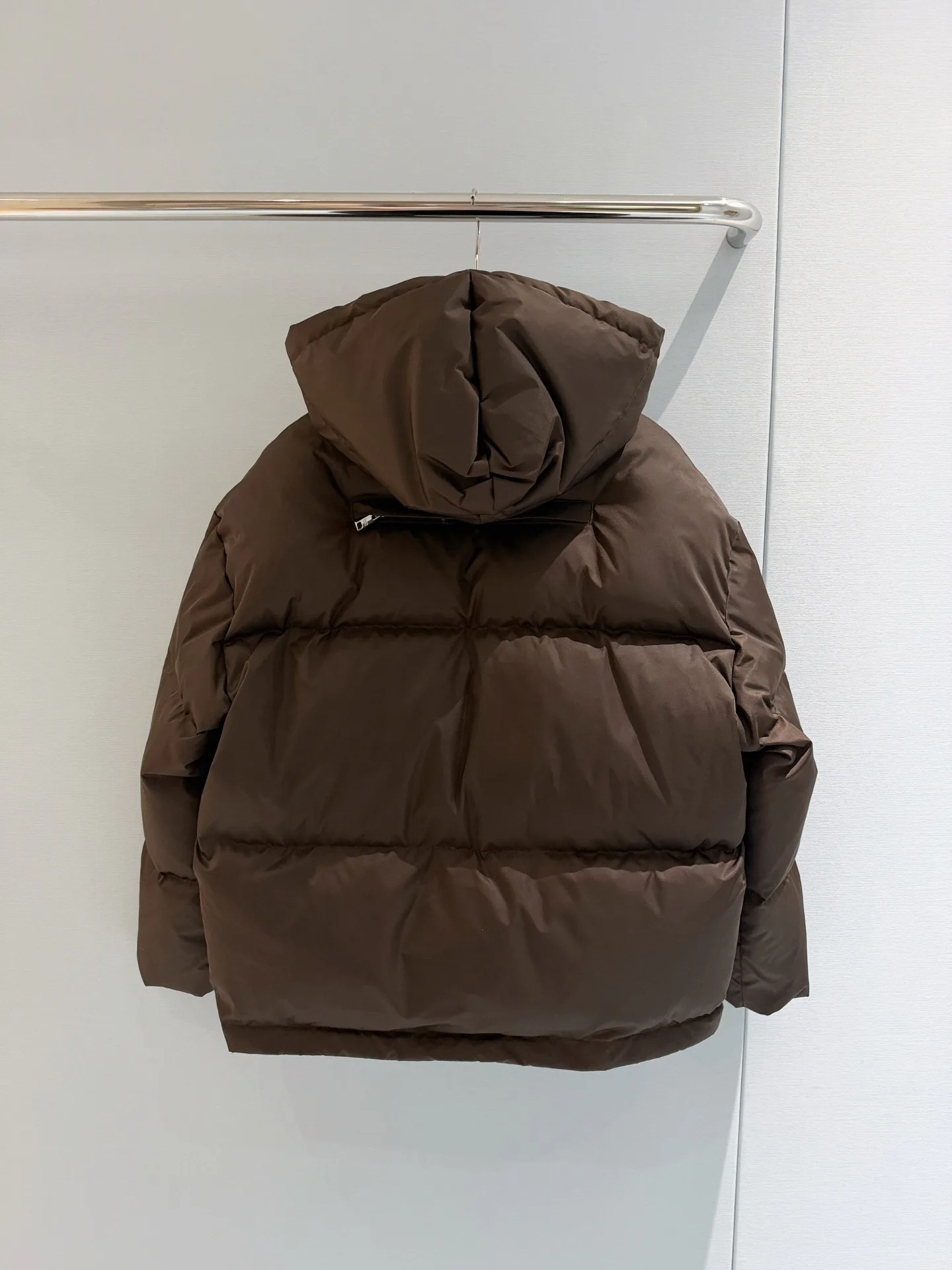 Куртки И Пуховики Женские Prada 19503493