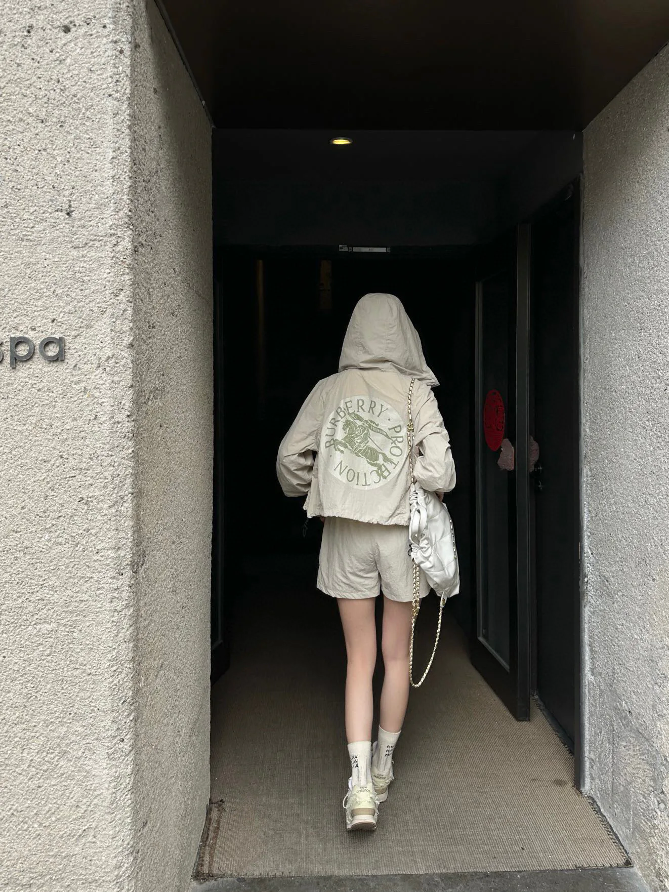 Куртки И Пуховики Женские Burberry 29957