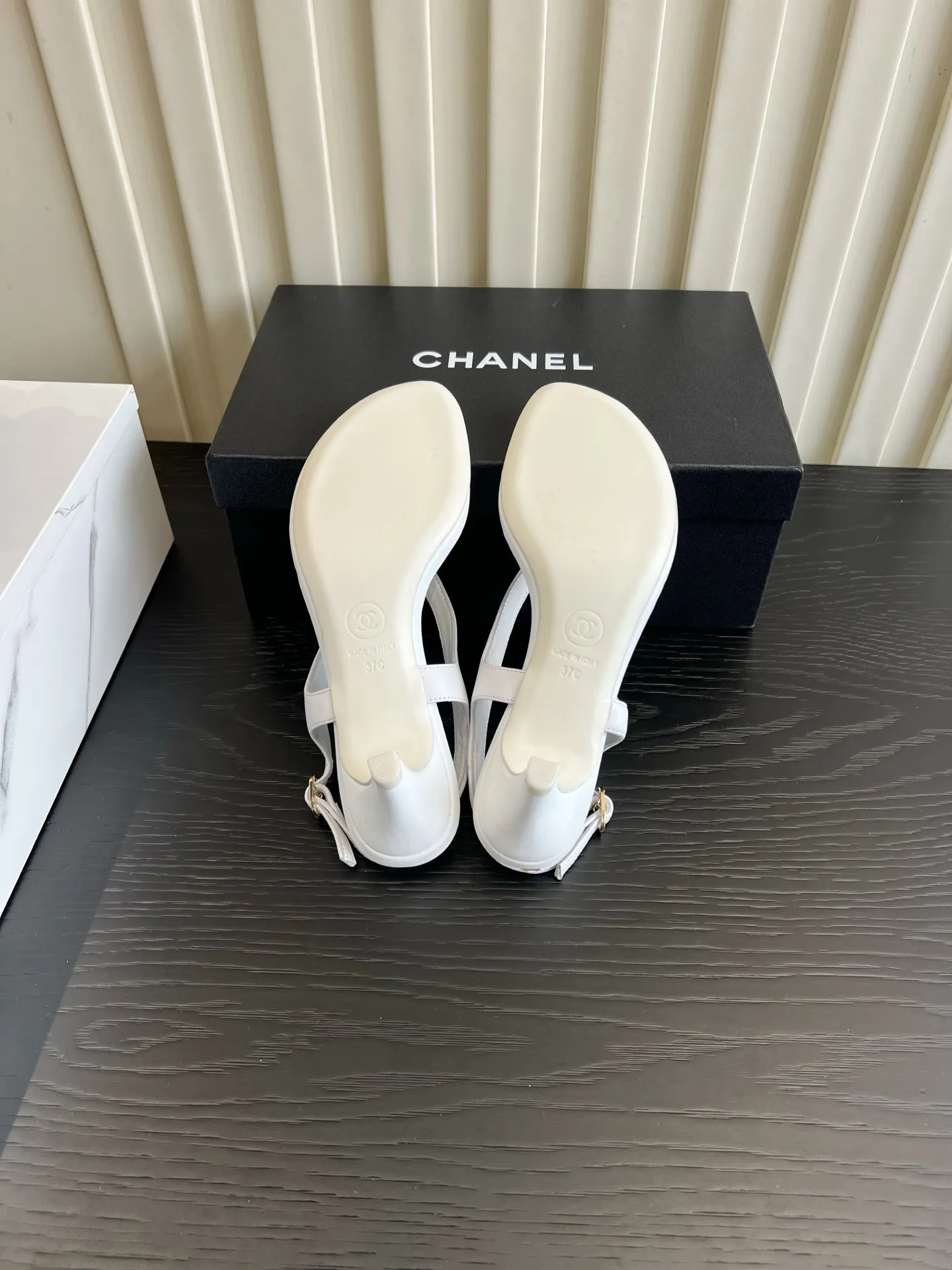 Босоножки Женские Chanel 16954159
