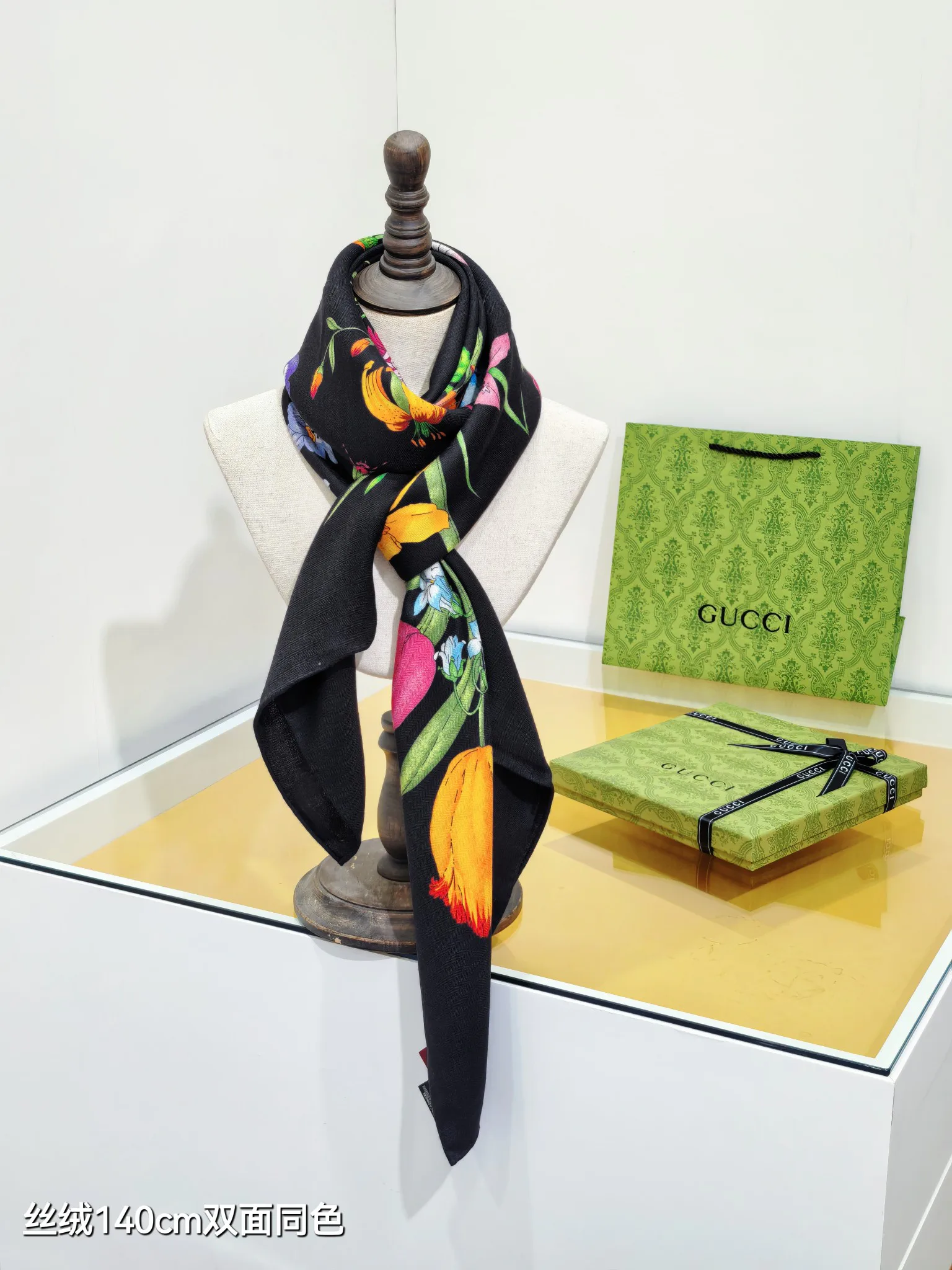 Текстиль Gucci 11151982