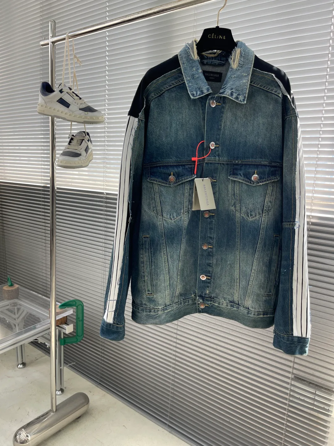 Куртки Женские Balenciaga 688251