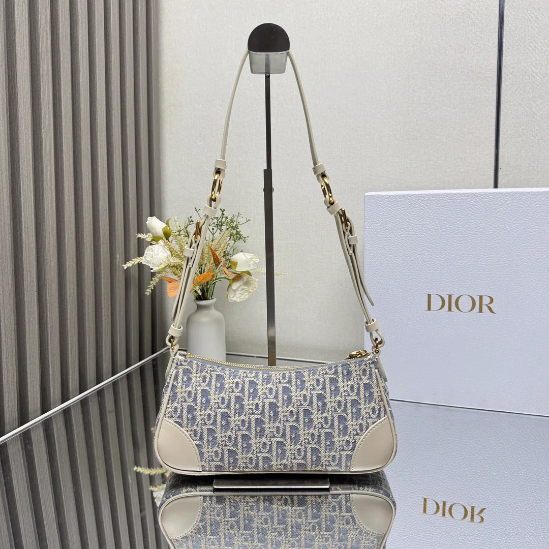 Классические Сумки Женские Christian Dior 11630257