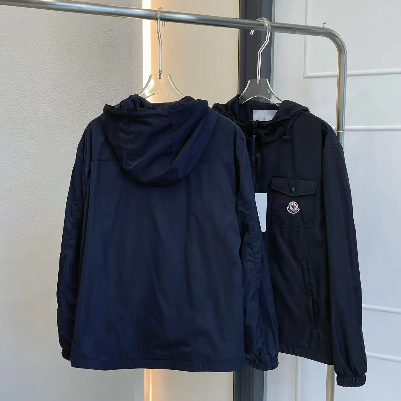 Куртки И Пуховики Женские Moncler 11507127