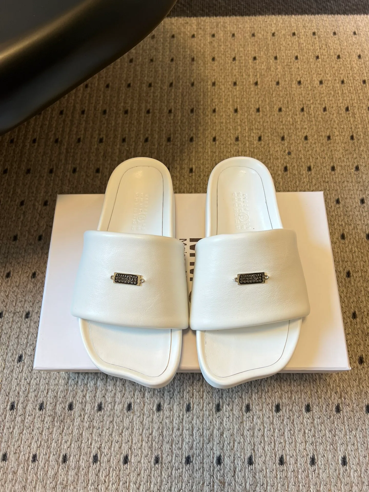 Шлепанцы Женские Maison Margiela 4727107