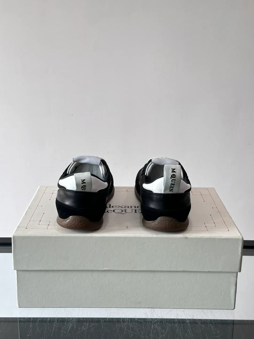 Кроссовки Женские Alexander Mcqueen 11228447