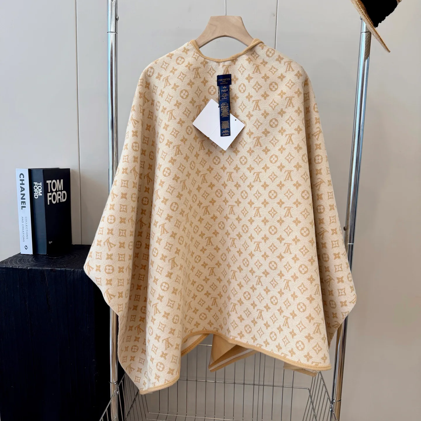 Пальто Женские Louis Vuitton 18002838