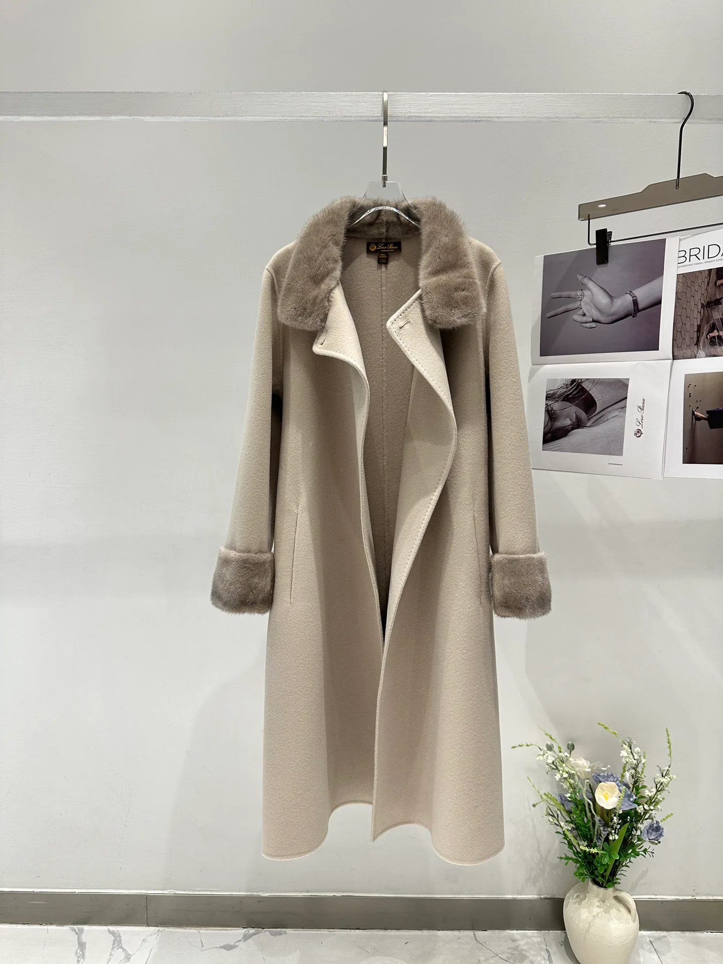 Кожаные Куртки И Дублёнки Женские Loro Piana 4545389