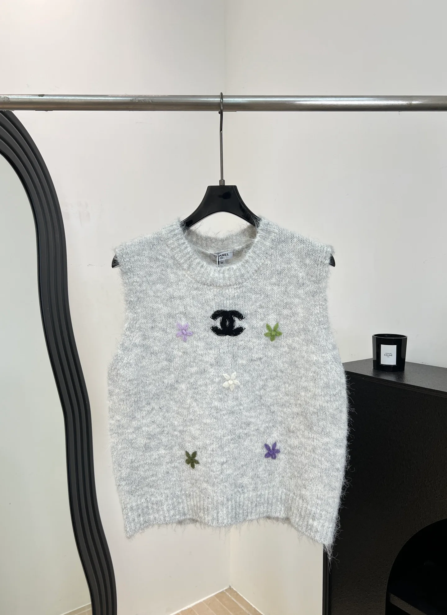 Жилеты Женские Chanel 17423663