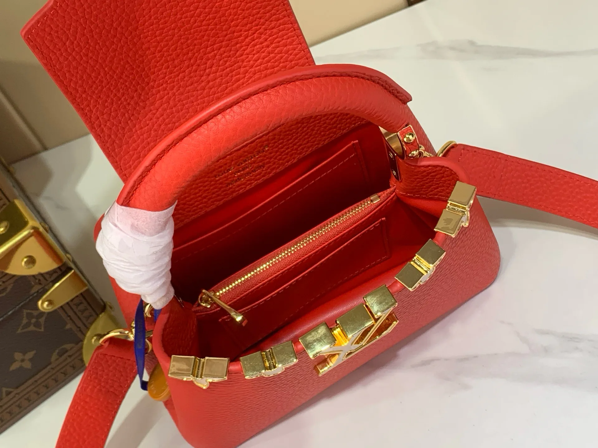 Классические Сумки Женские Louis Vuitton 17499352
