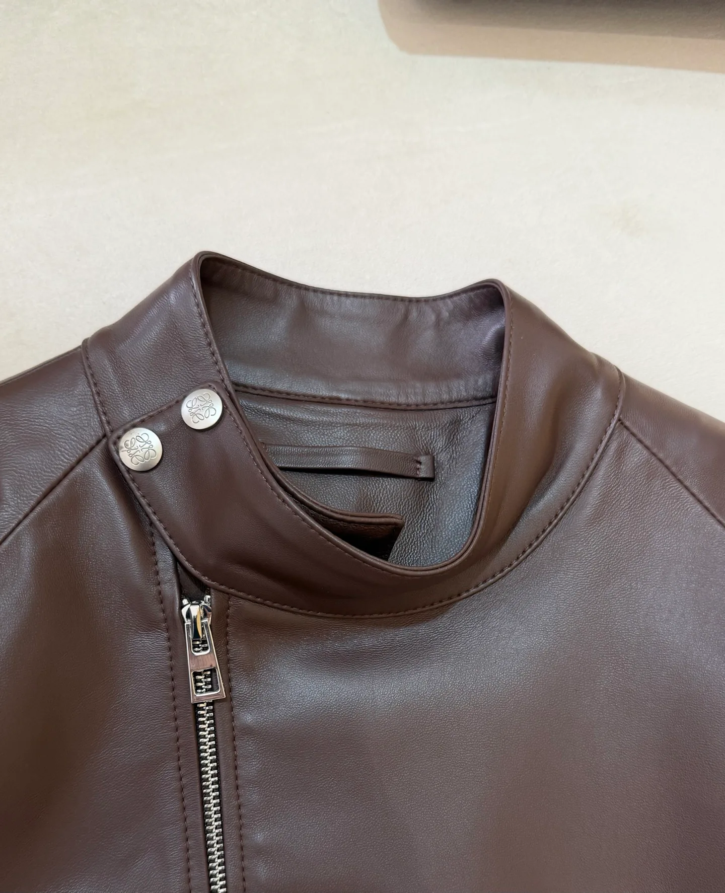 Кожаные Куртки И Дублёнки Женские Loewe 18358902