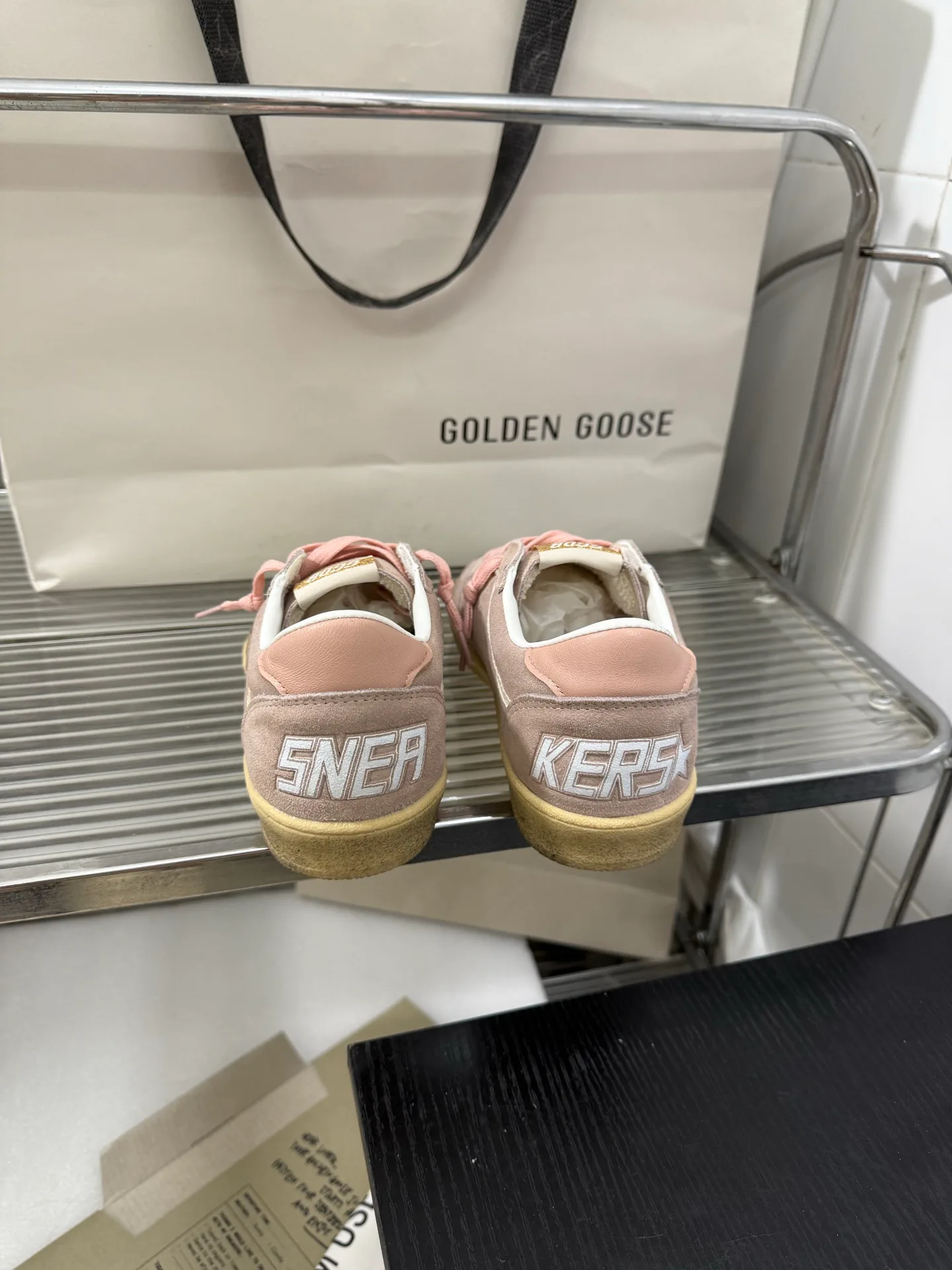 Кроссовки Женские Golden Goose 18211935