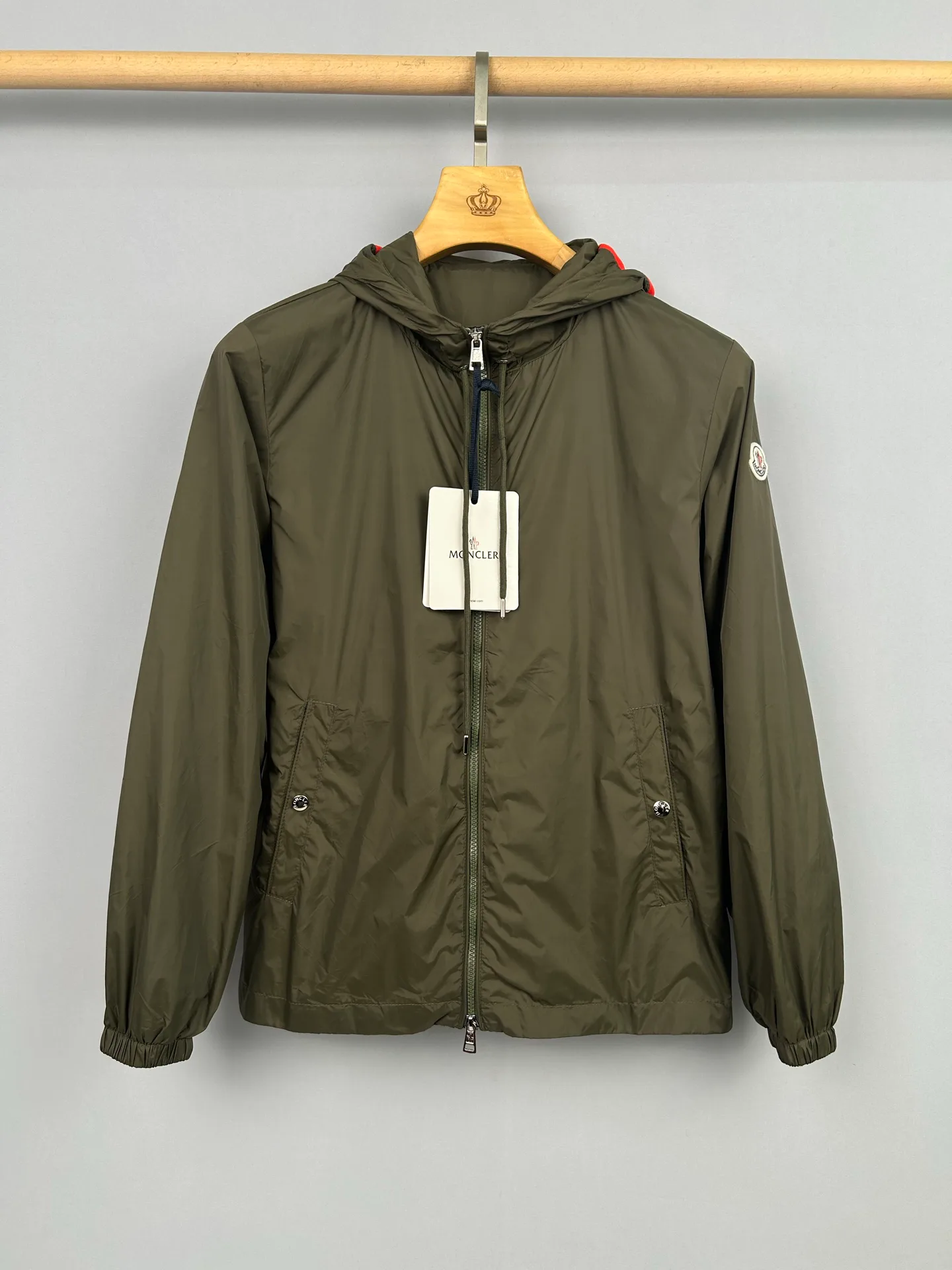 Куртки И Пуховики Мужские Moncler 13137537
