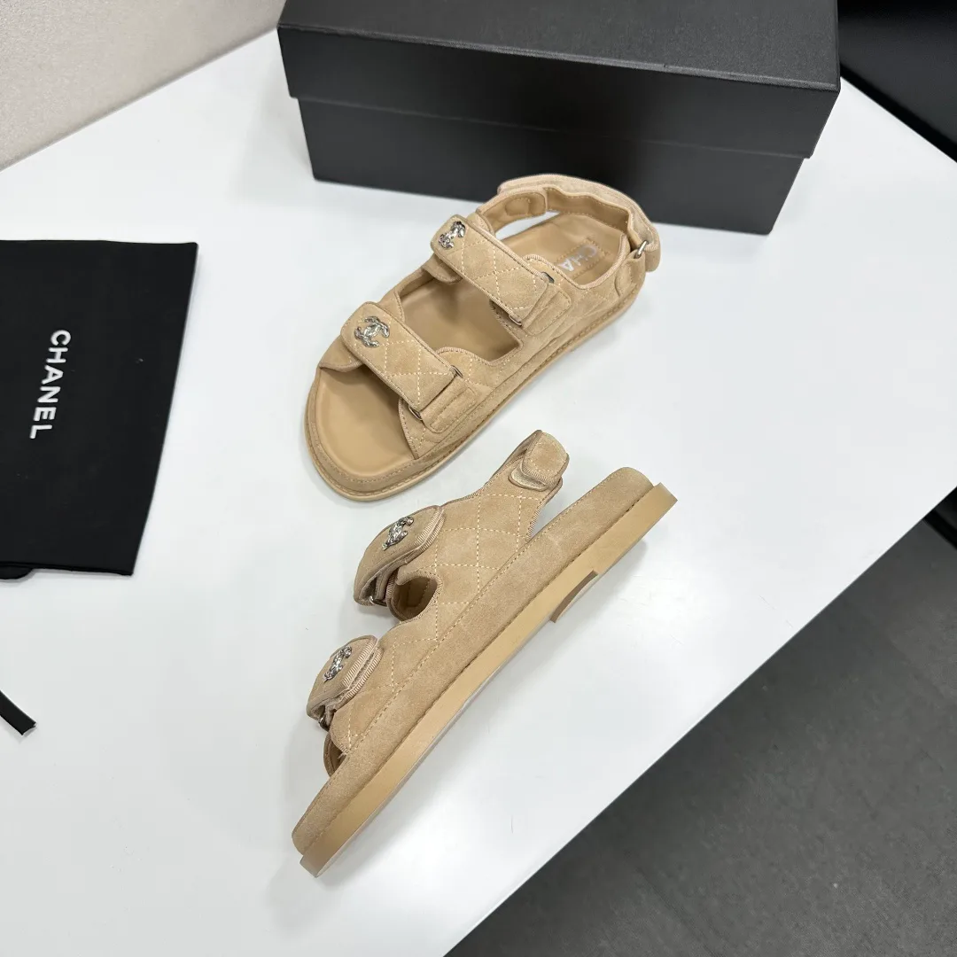 Сандалии Женские Chanel 11579269