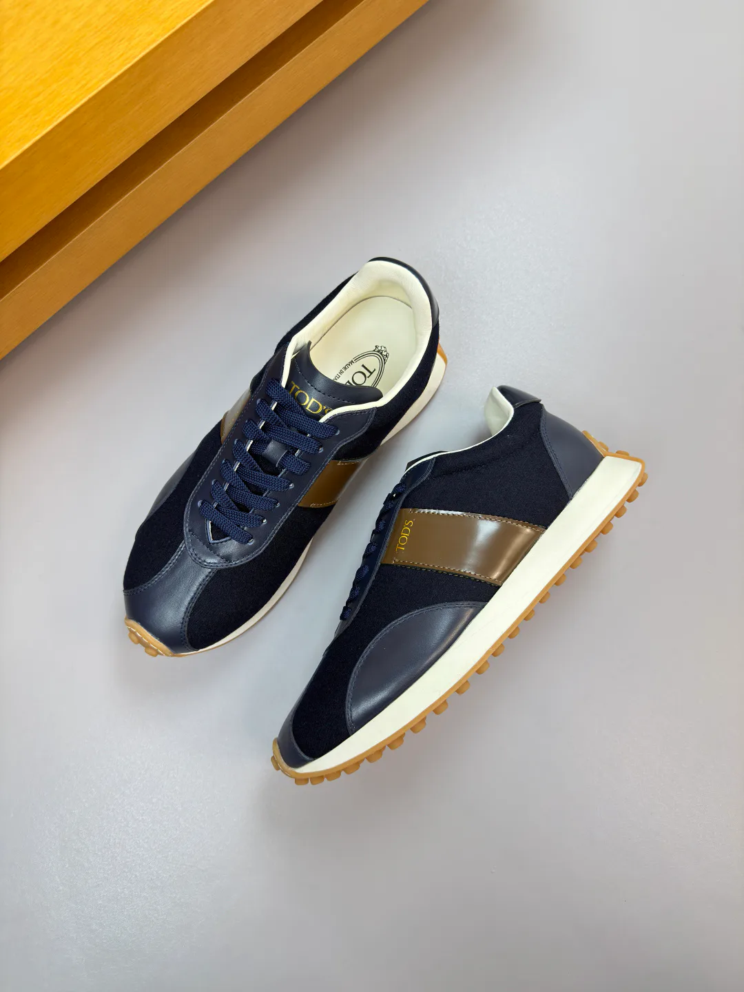 Кроссовки Мужские Tod's 737894
