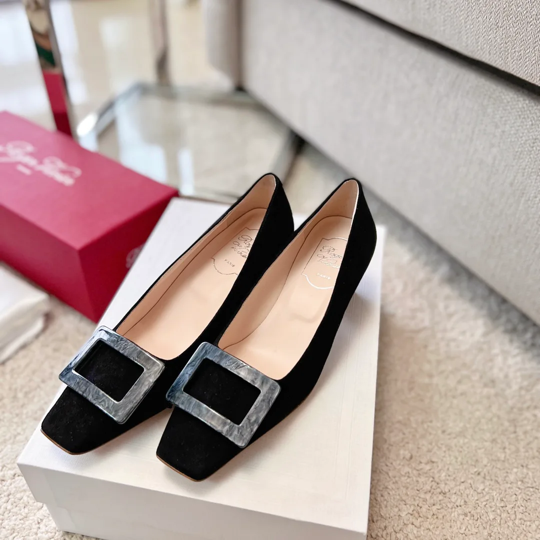 Туфли Женские Roger Vivier 17550740