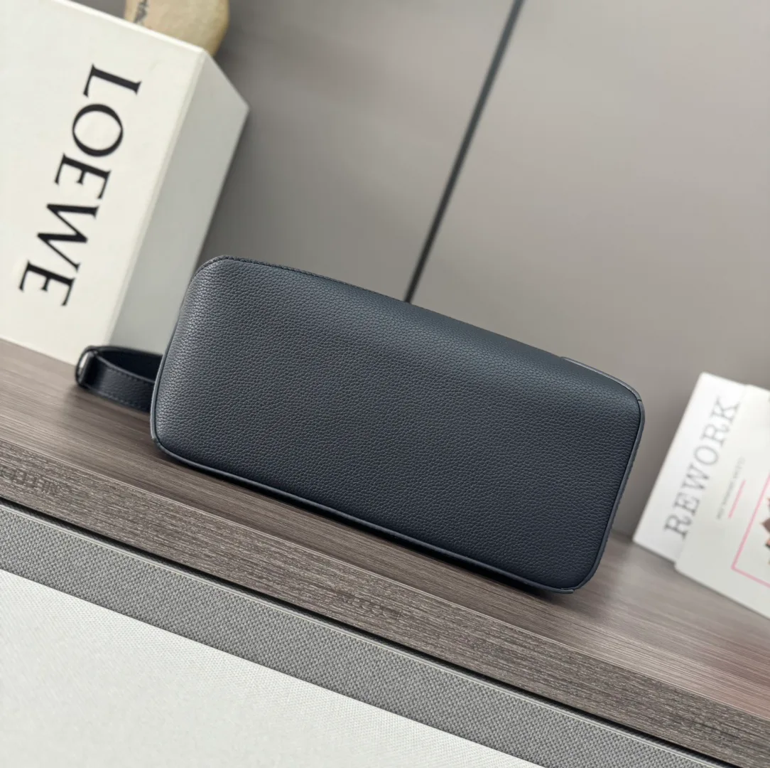 Классические Сумки Женские Loewe 11513681