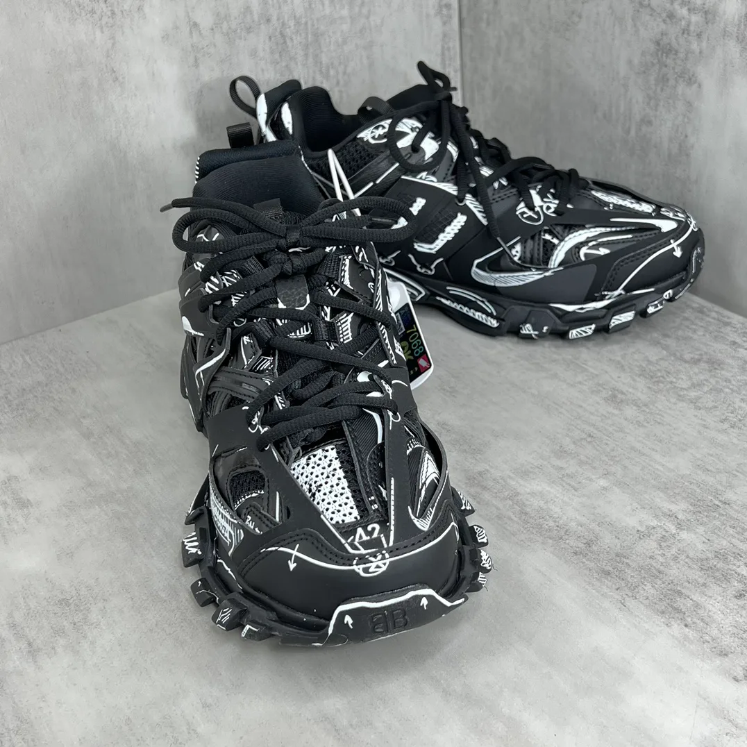 Кроссовки Женские Balenciaga 11349498