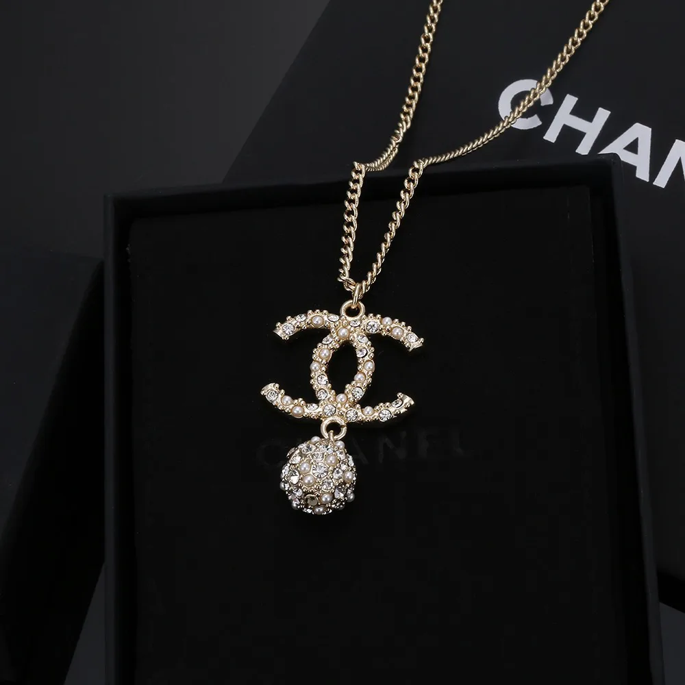 Бижутерия Chanel 18306312
