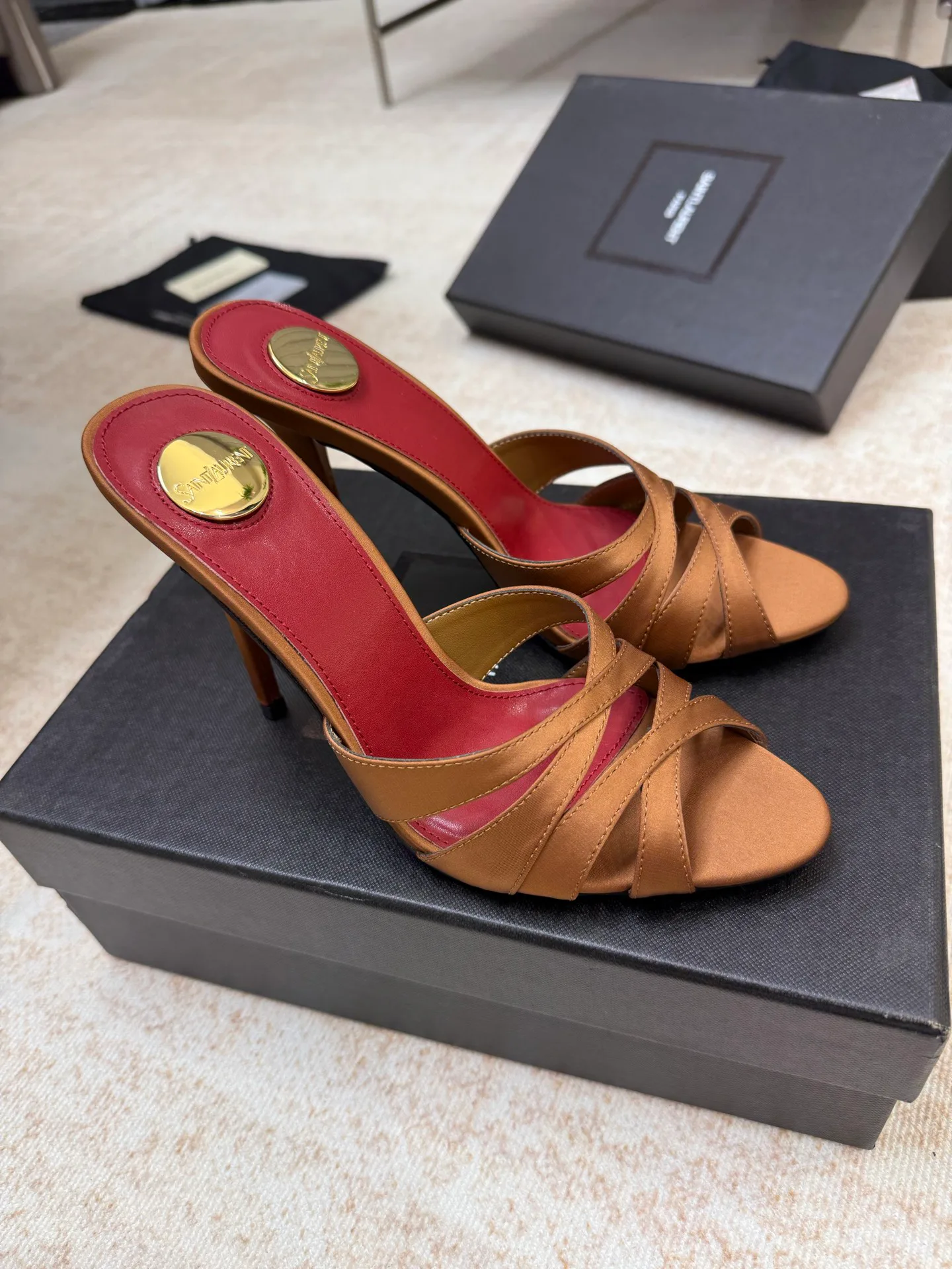 Босоножки Женские Saint Laurent 3062303