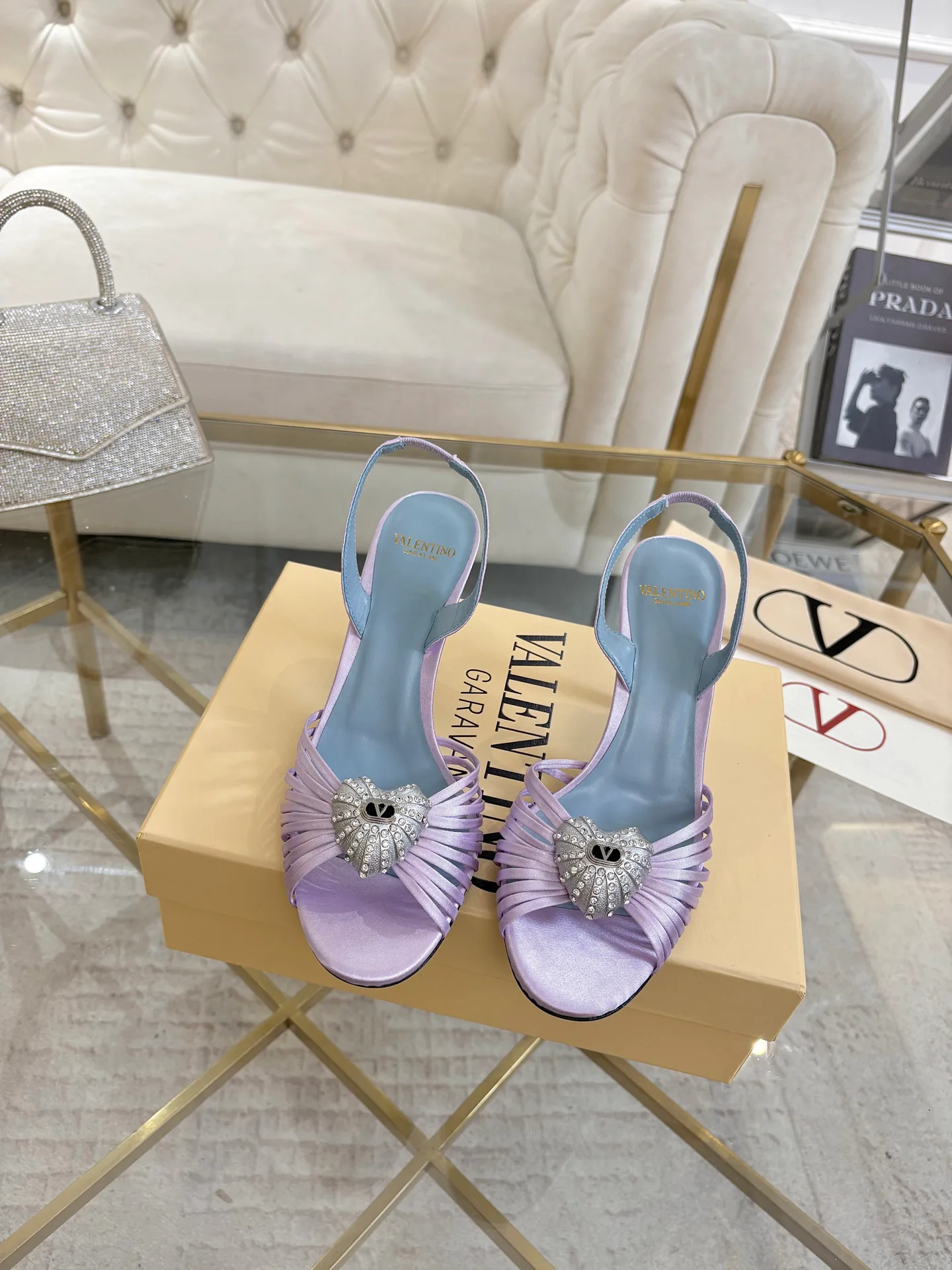 Босоножки Женские Valentino 18135269