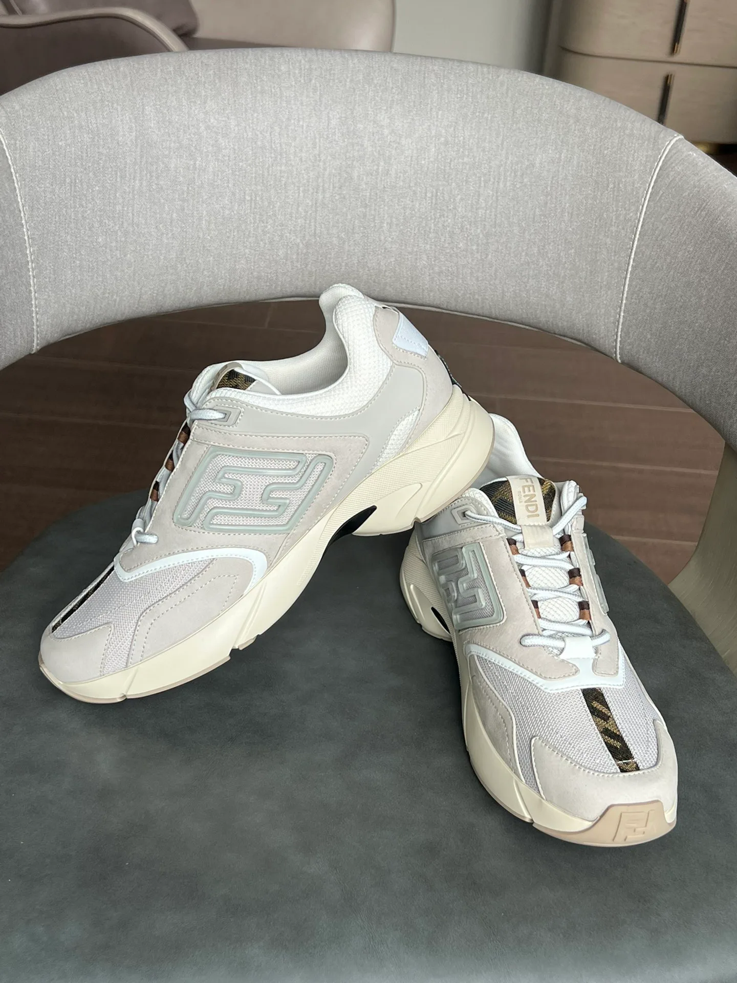 Кроссовки Мужские Fendi 353519