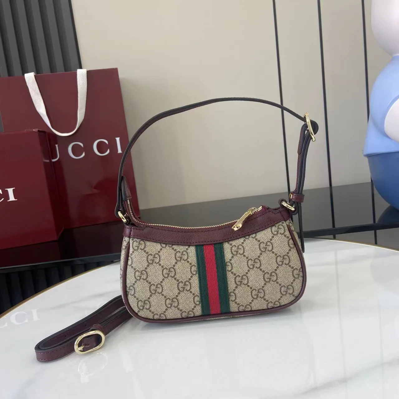 Классические Сумки Женские Gucci 13435202