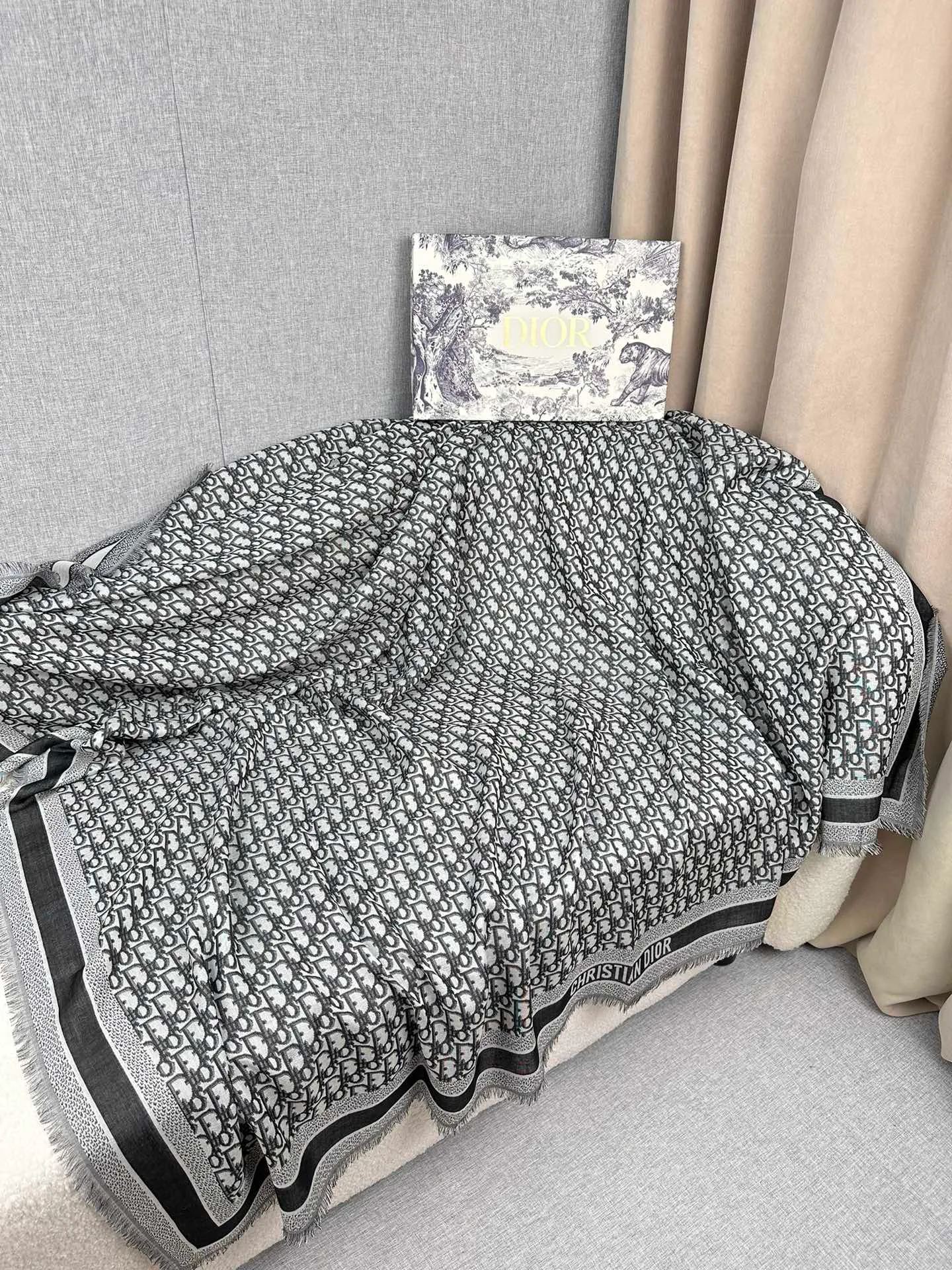 Платки Christian Dior 966301