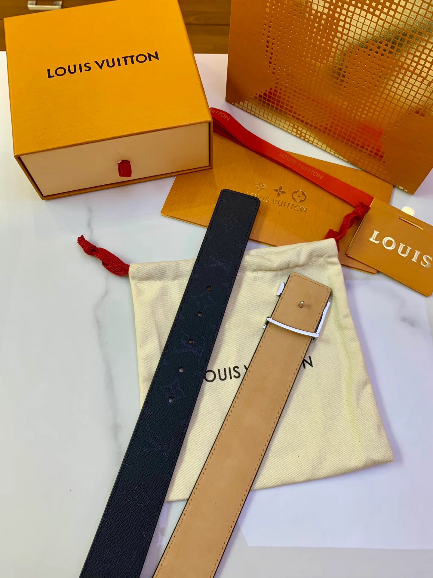 Ремни Louis Vuitton 17725247