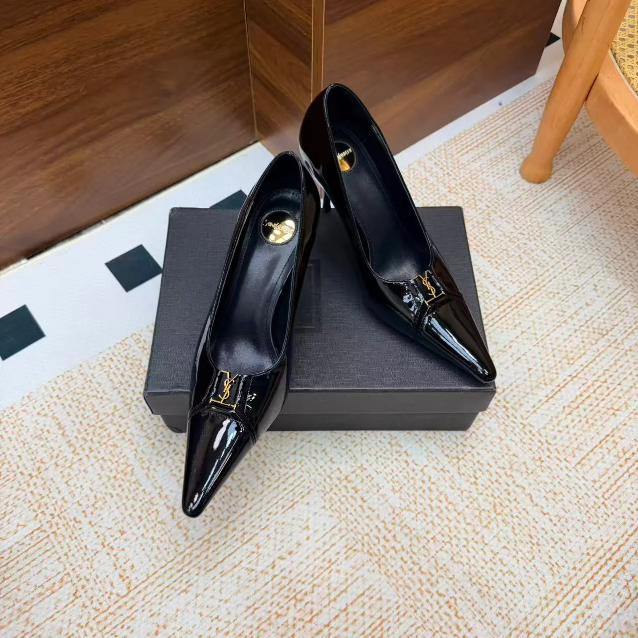 Туфли Женские Saint Laurent 17794253