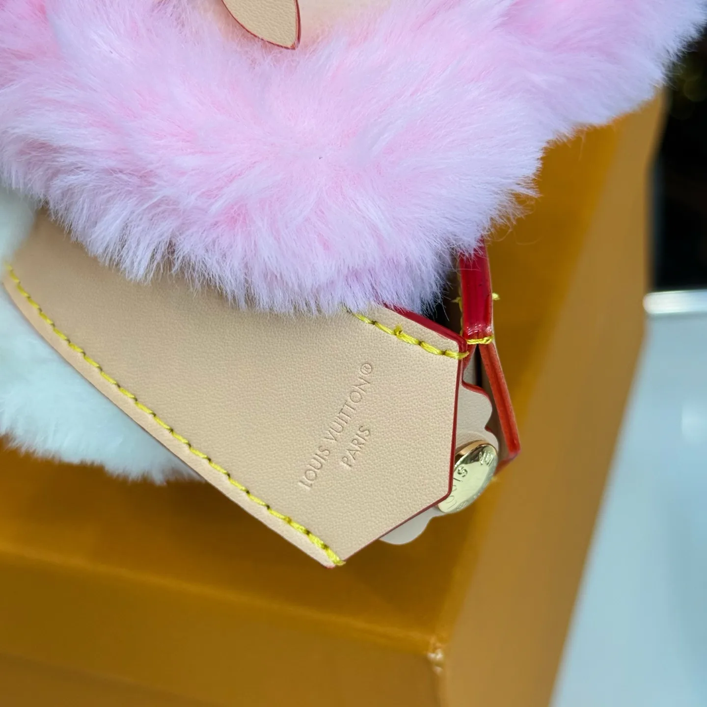 Ключницы Louis Vuitton 17886405