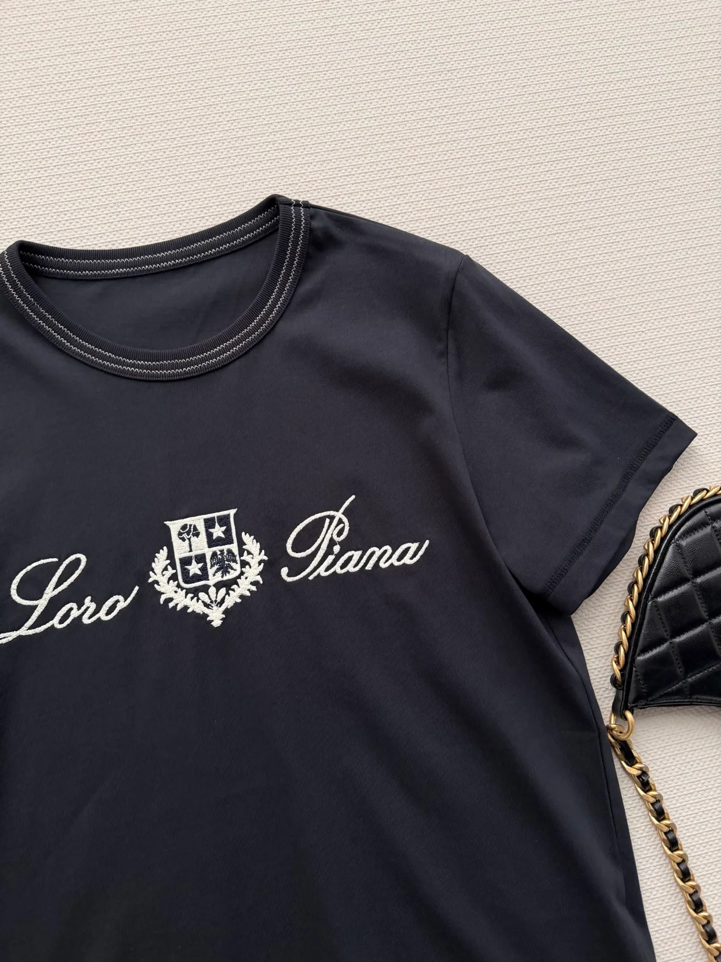 Футболки Женские Loro Piana 11247565