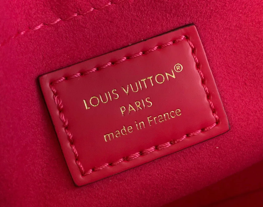 Сумки На Ремне Женские Louis Vuitton 84049