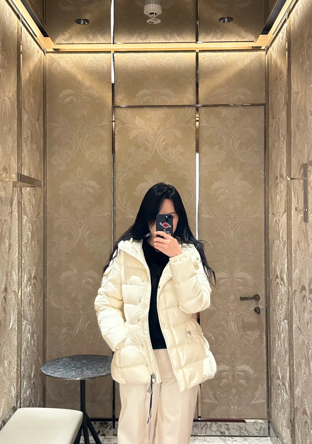 Куртки И Пуховики Женские Moncler 18741322