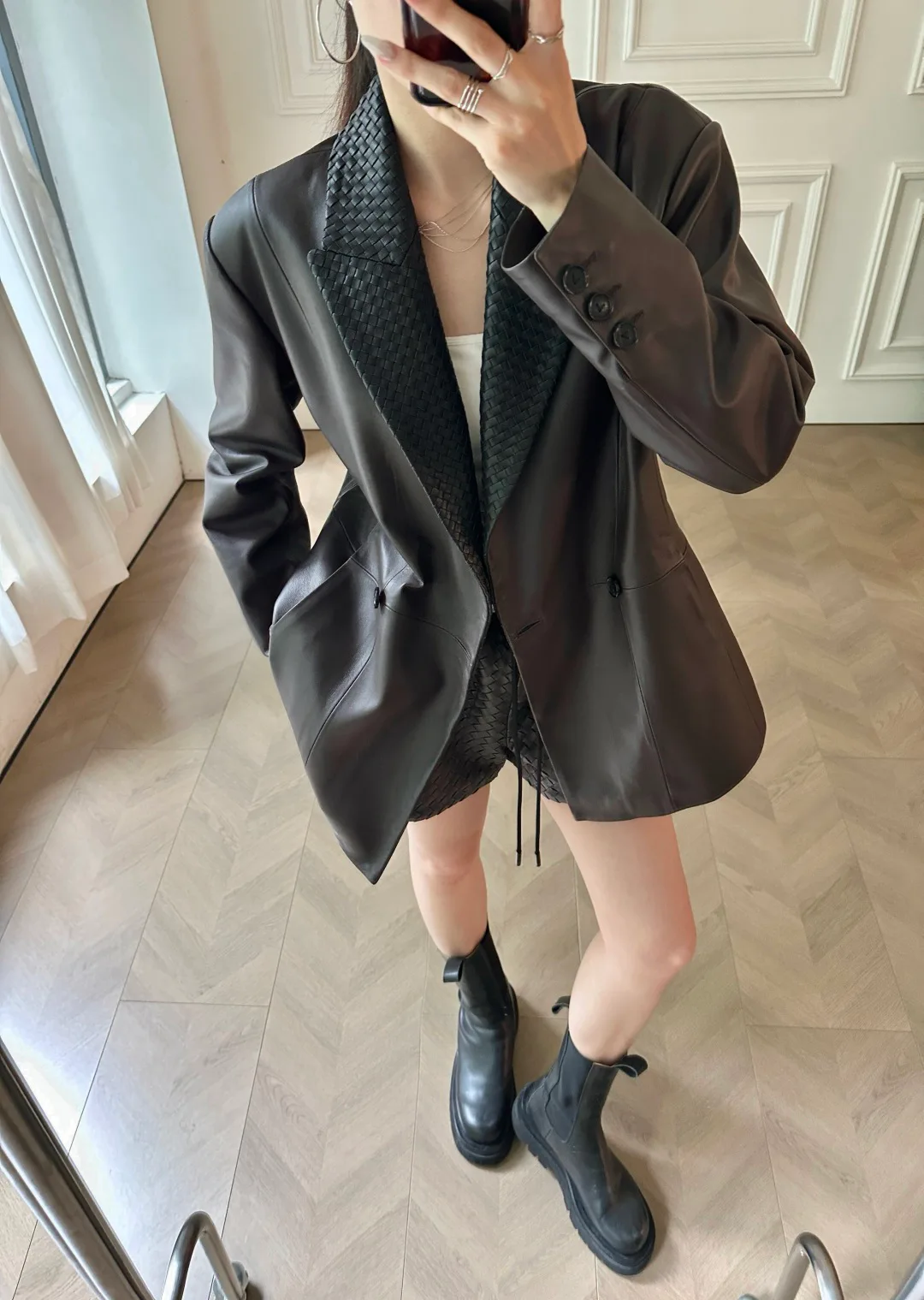 Кожаные Куртки И Дублёнки Женские Bottega Veneta 18200627