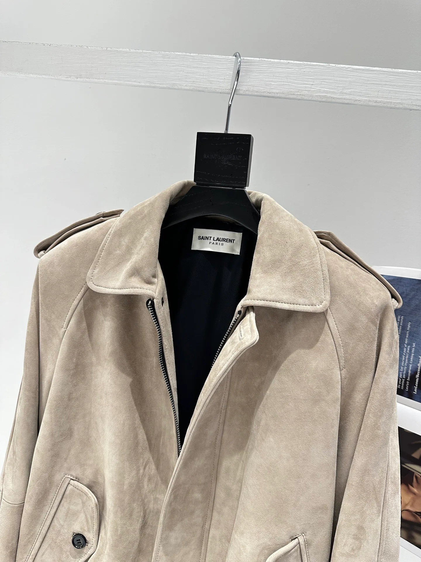 Кожаные Куртки И Дублёнки Женские Saint Laurent 11310668