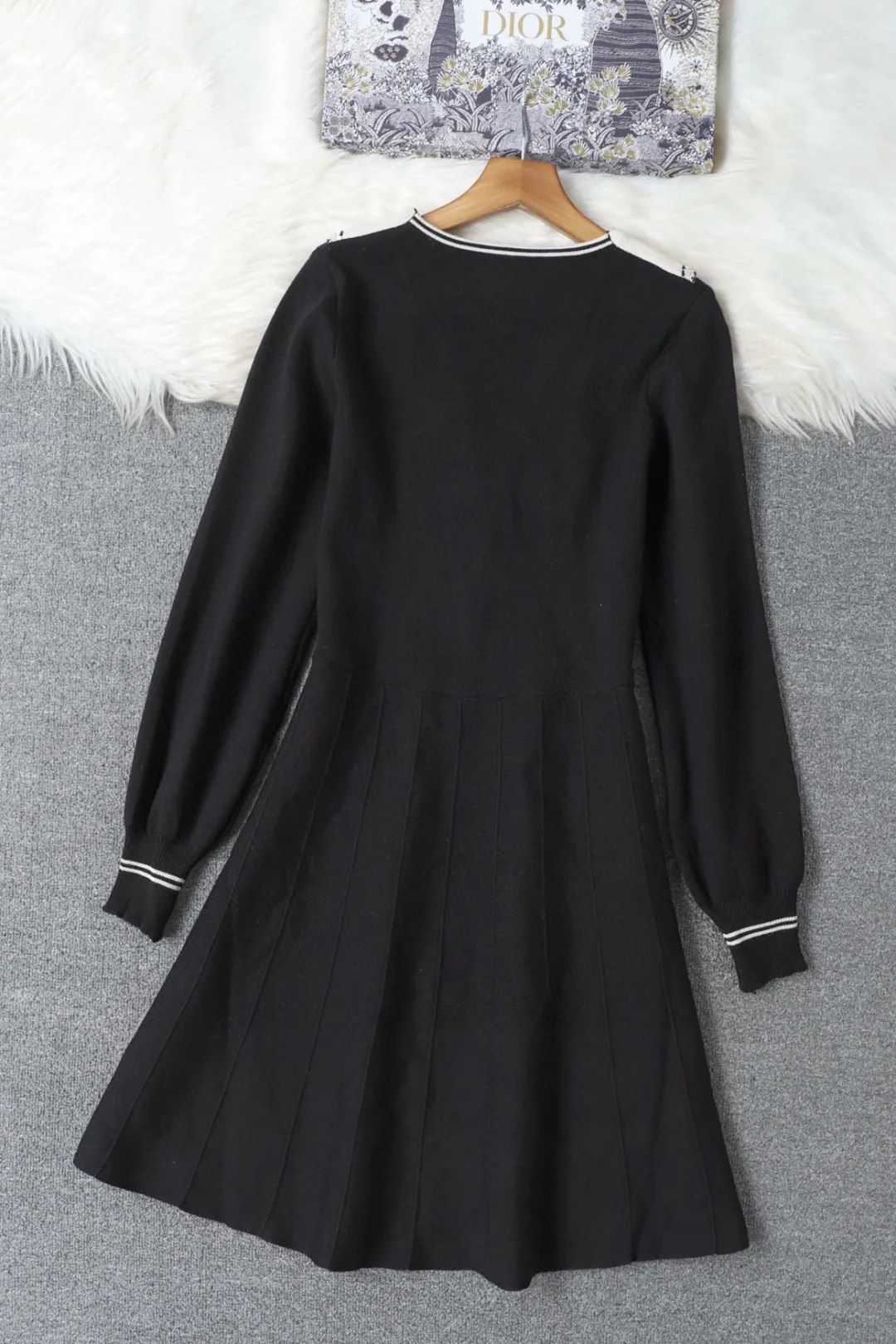 Платья Женские Christian Dior 1524988
