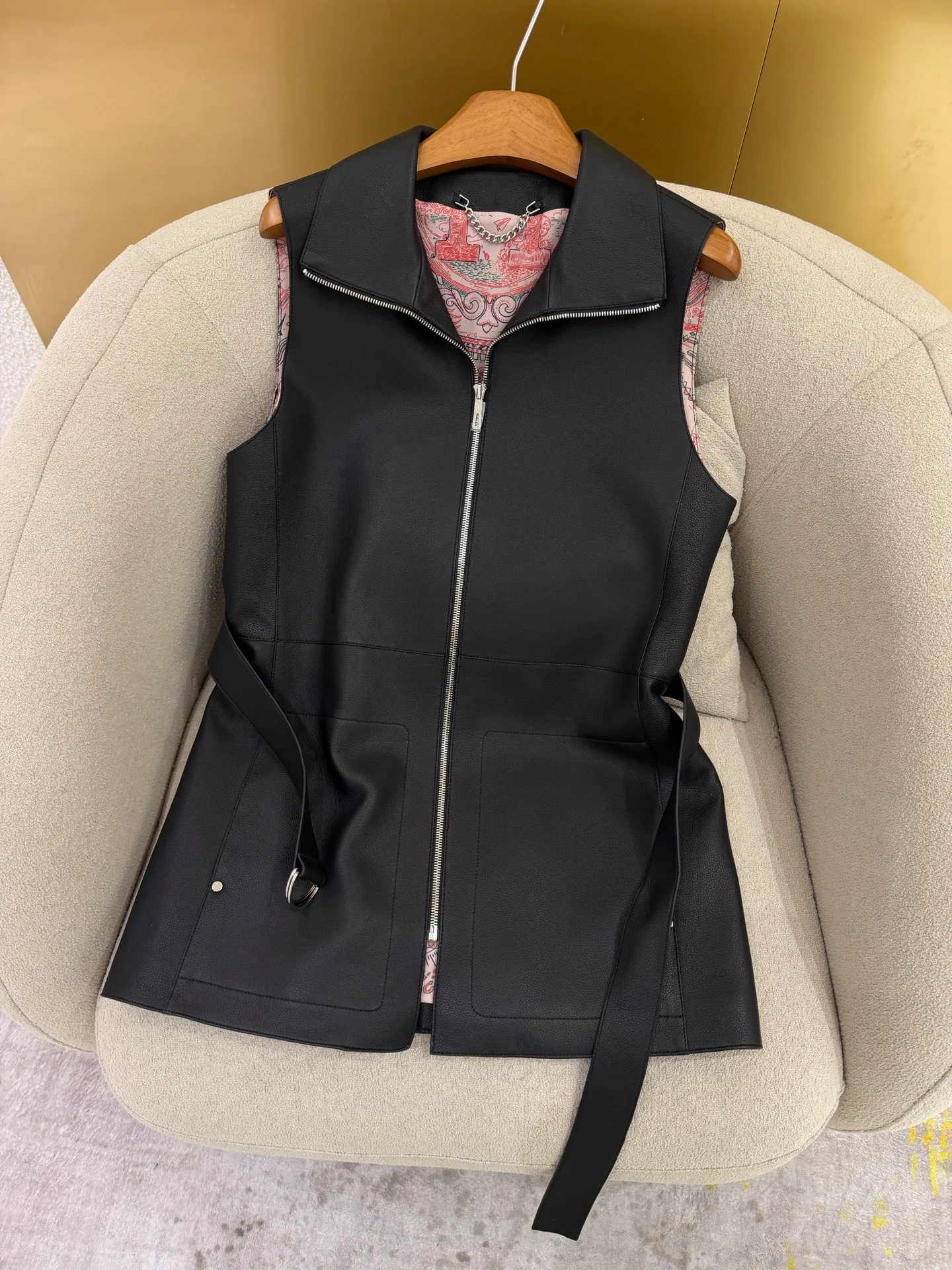 Жилеты Женские Hermes 19253088