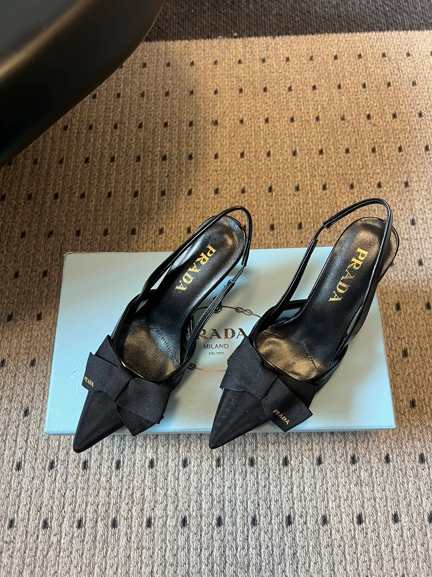 Туфли Женские Prada 10636074