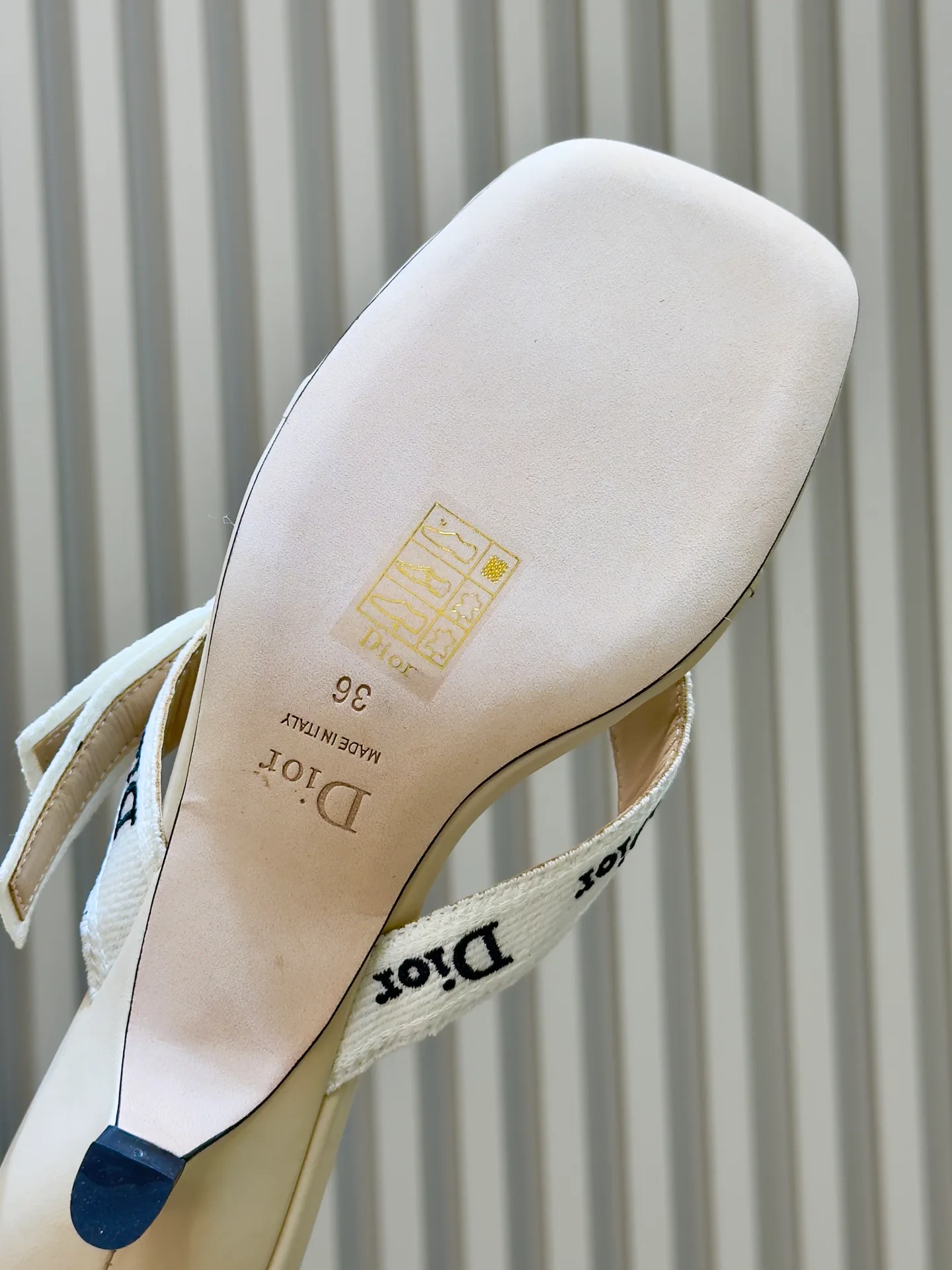 Босоножки Женские Christian Dior 18073530