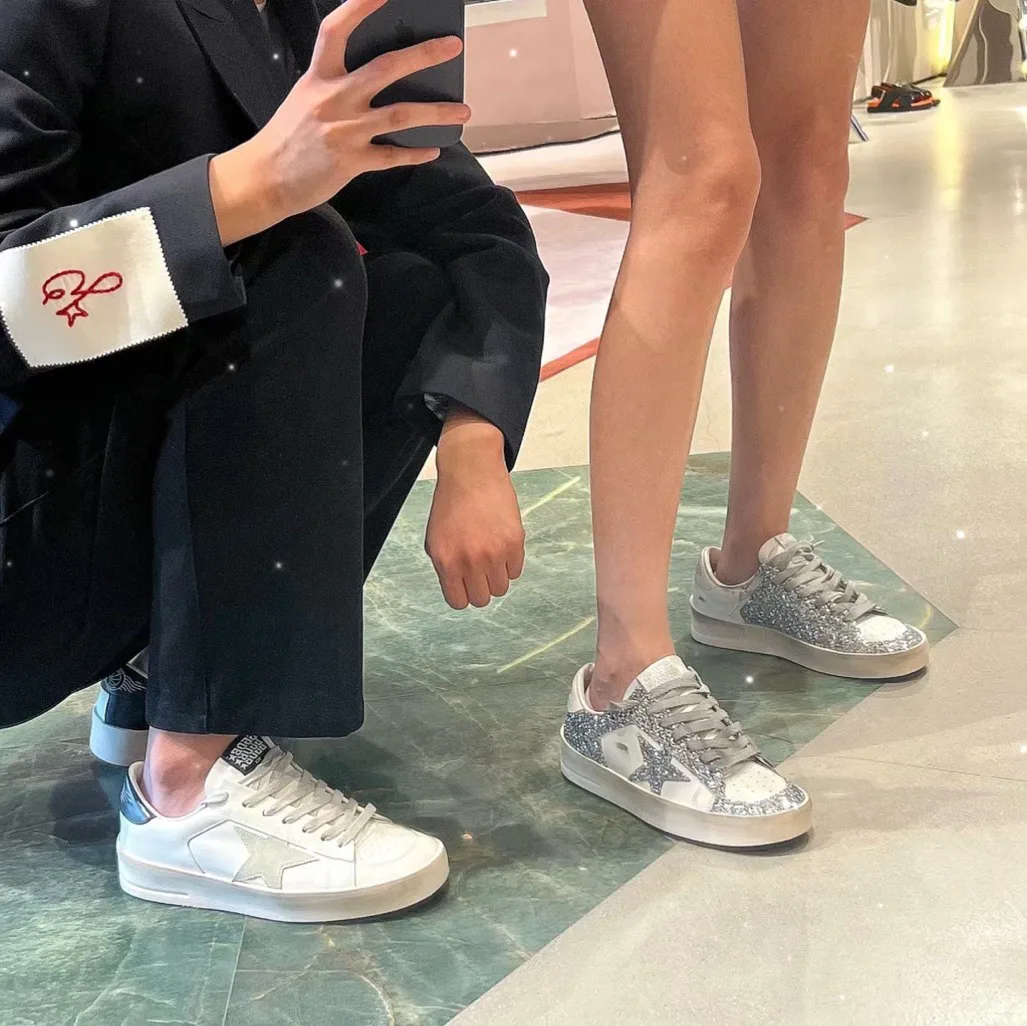 Кроссовки Женские Golden Goose 19671164