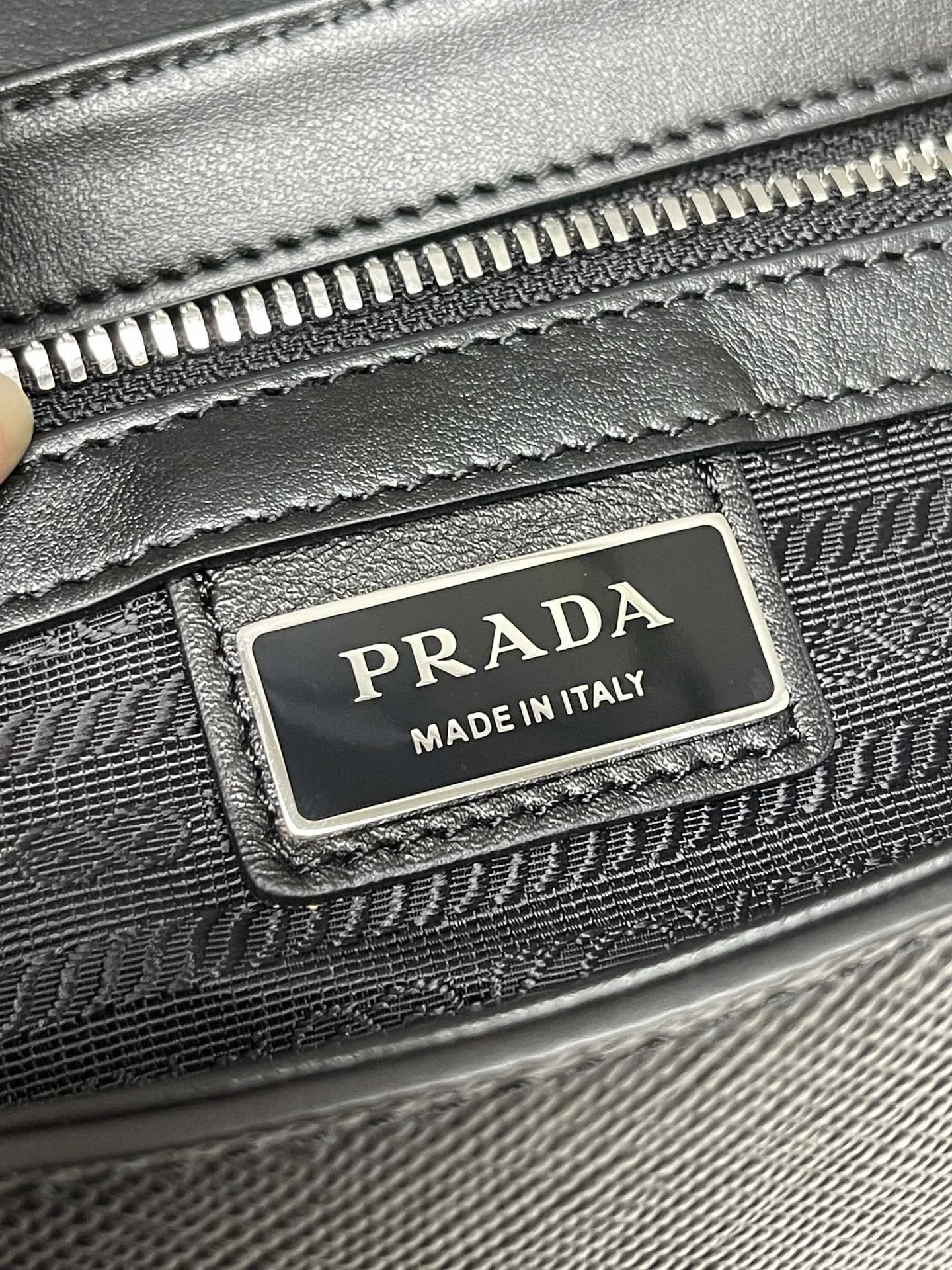 Сумки На Ремне Женские Prada 16393